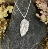 feather_in_silver