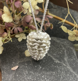 pinecone